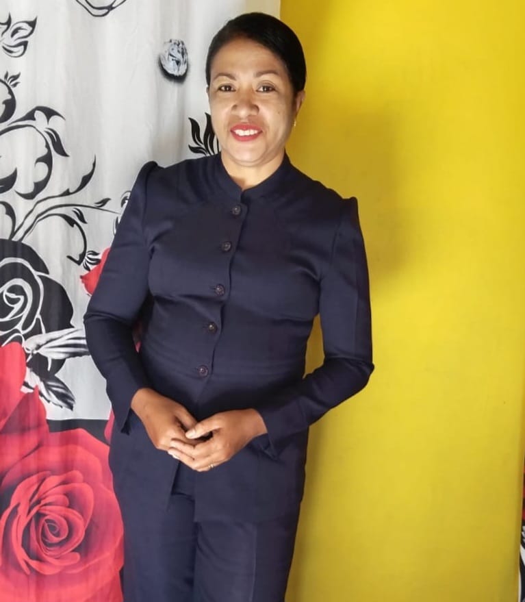 YOSEFINA SUSANTI KELEN,S.Ag